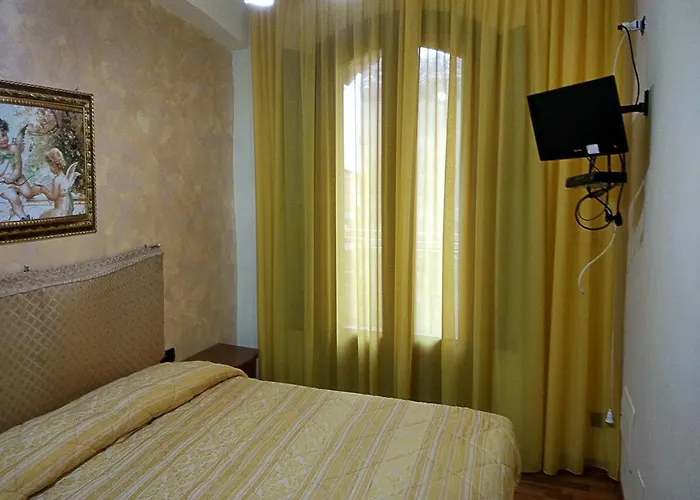 Le Viole D'oro Konukevi Torrecuso